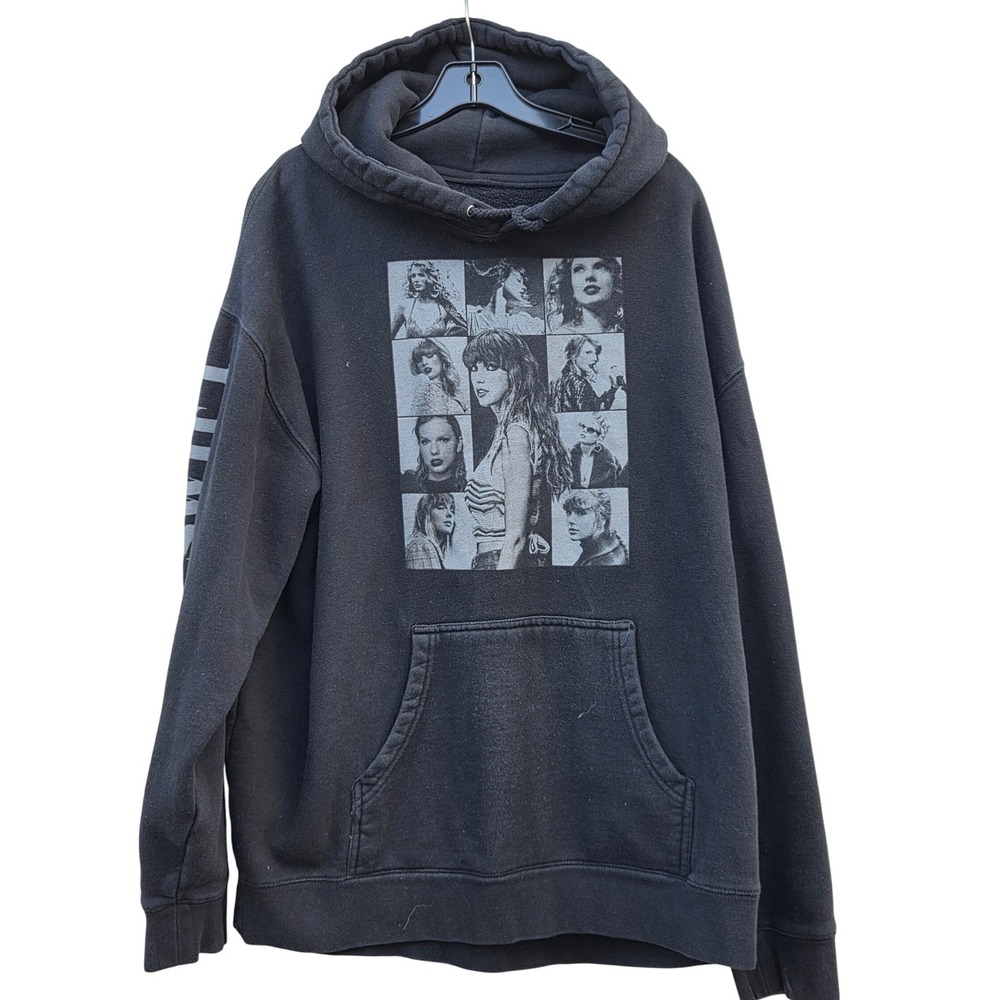 Taylor Swift The Eras Tour 2023 Black White Hoodie Photo Offical Merch Concert